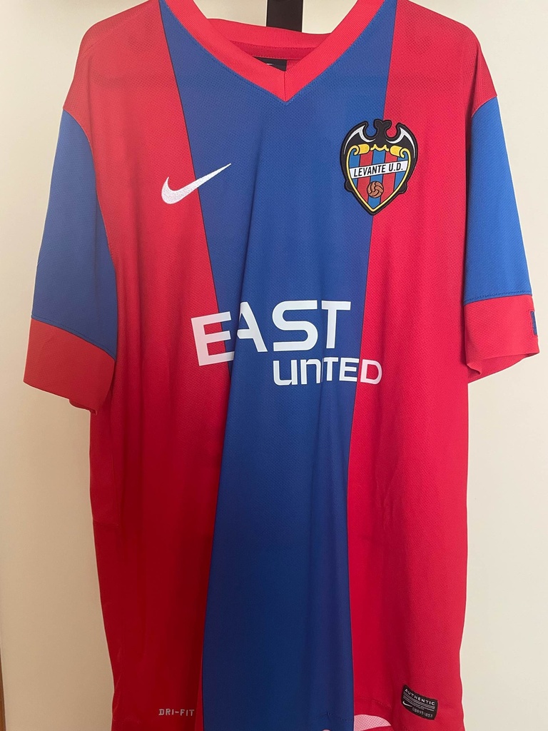 18 - Unión Deportiva Levante - V. CASADESUS