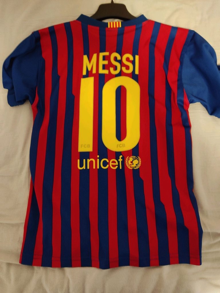 10 - FC Barcelona - Messi