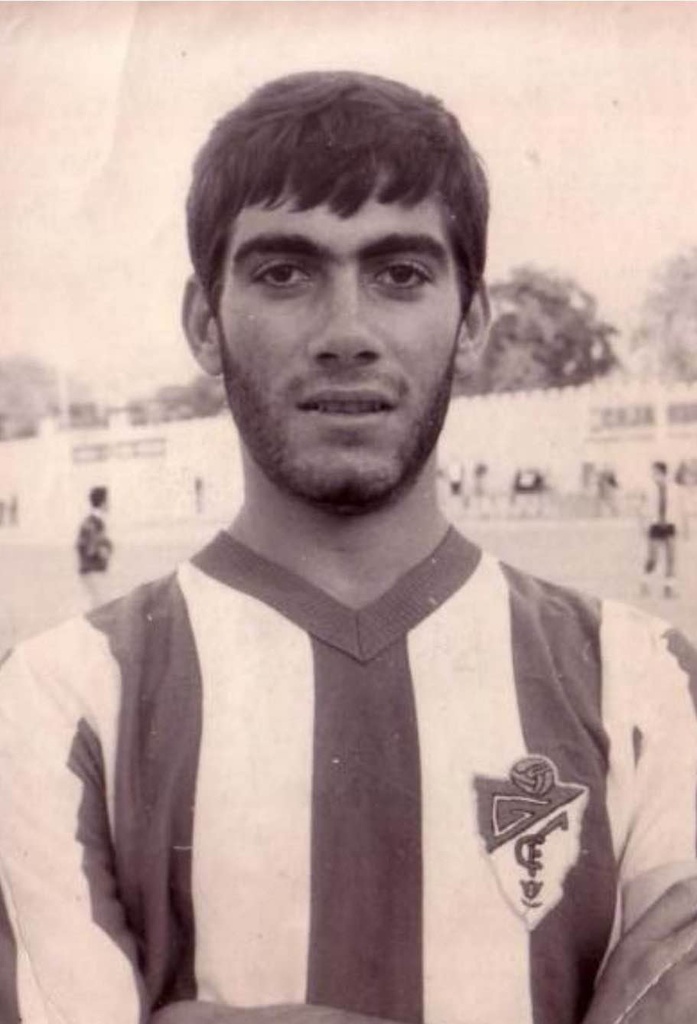 11 - Granada cf