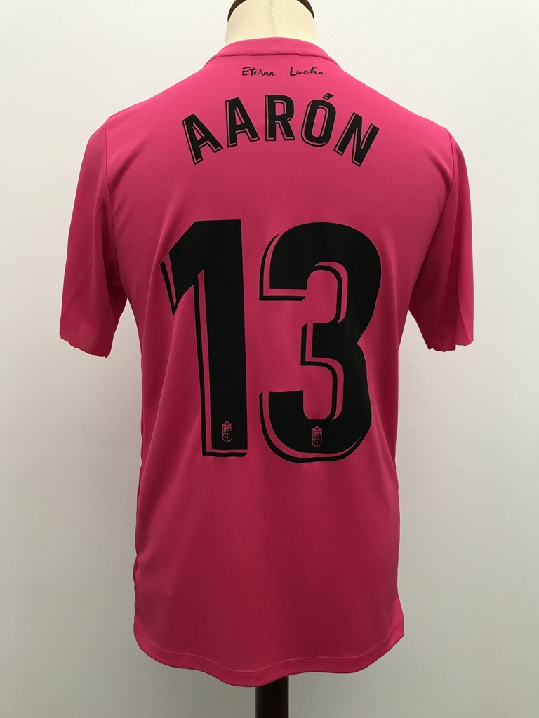 13 - Granada cf - AARÓN