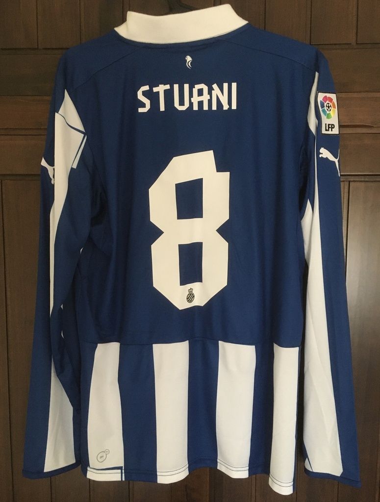 8 - R.C.D. Espanyol - Stuani