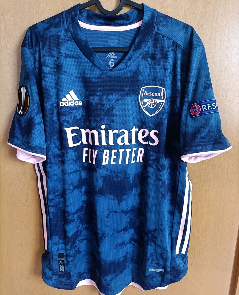 19 - Arsenal - Pepr
