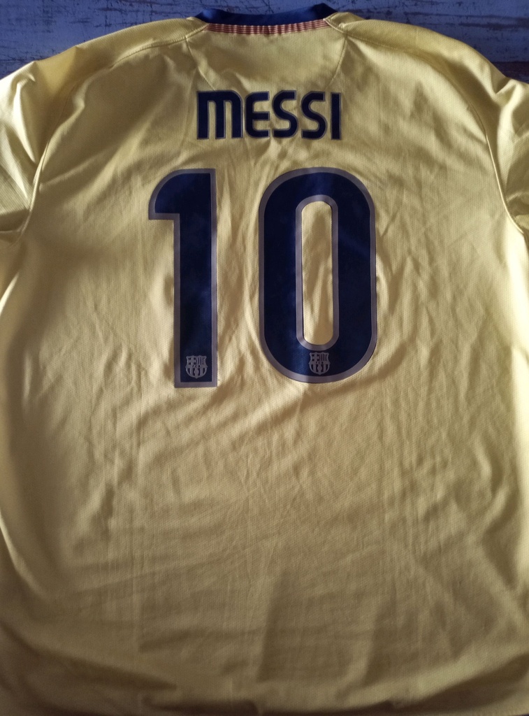 10 - FC Barcelona - Messi