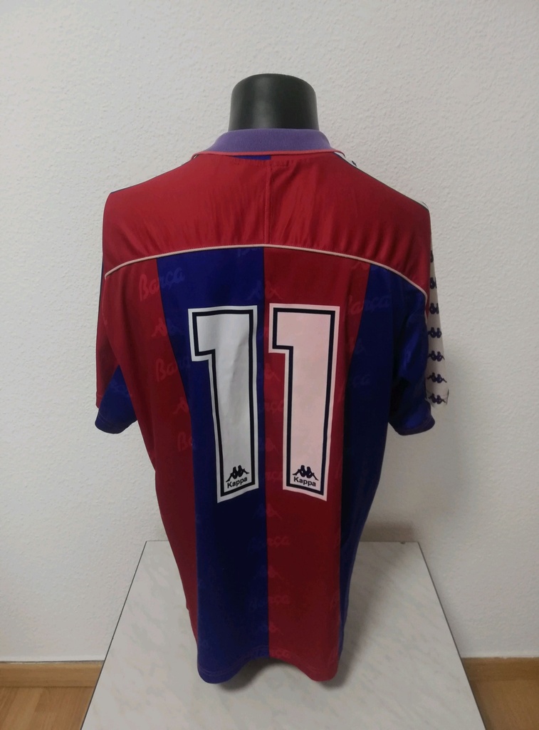 11 - FC Barcelona