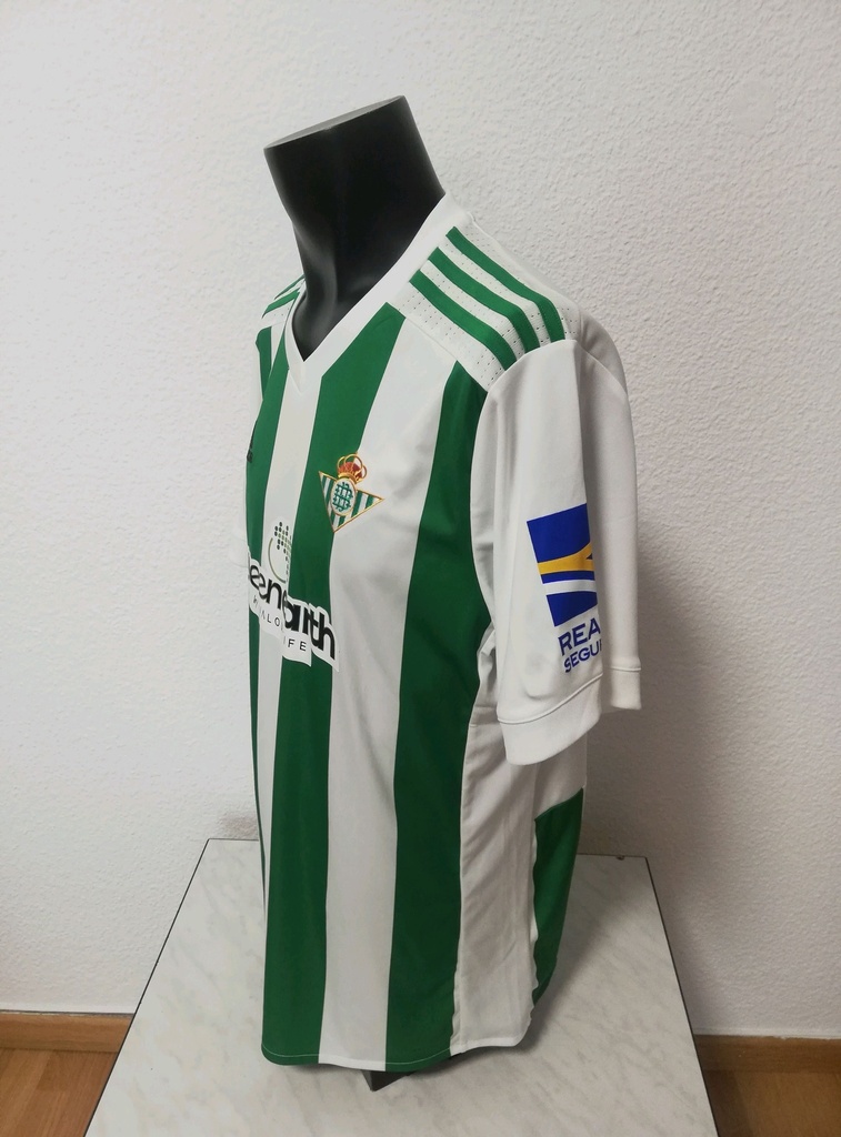 17 - Real Betis - Joaquín
