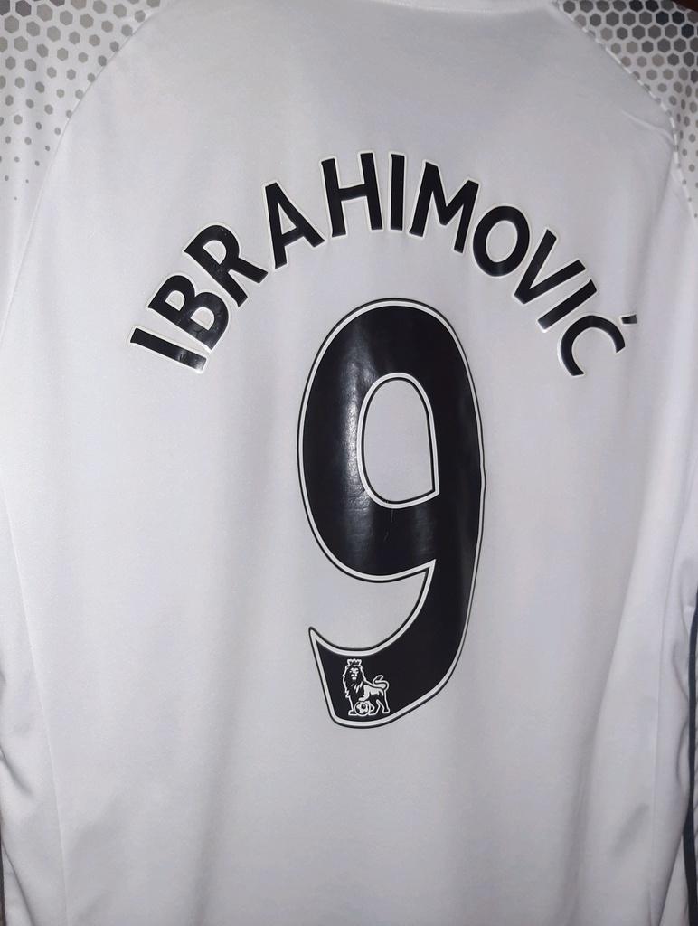 9 - Manchester united - Ibrahimovic