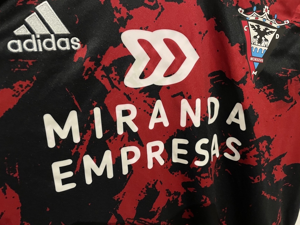 9 - Club Deportivo Mirandés - Cristo