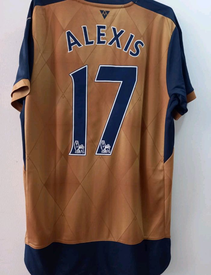 17 - Arsenal