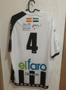Camiseta sin nombre