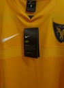 Camiseta sin nombre