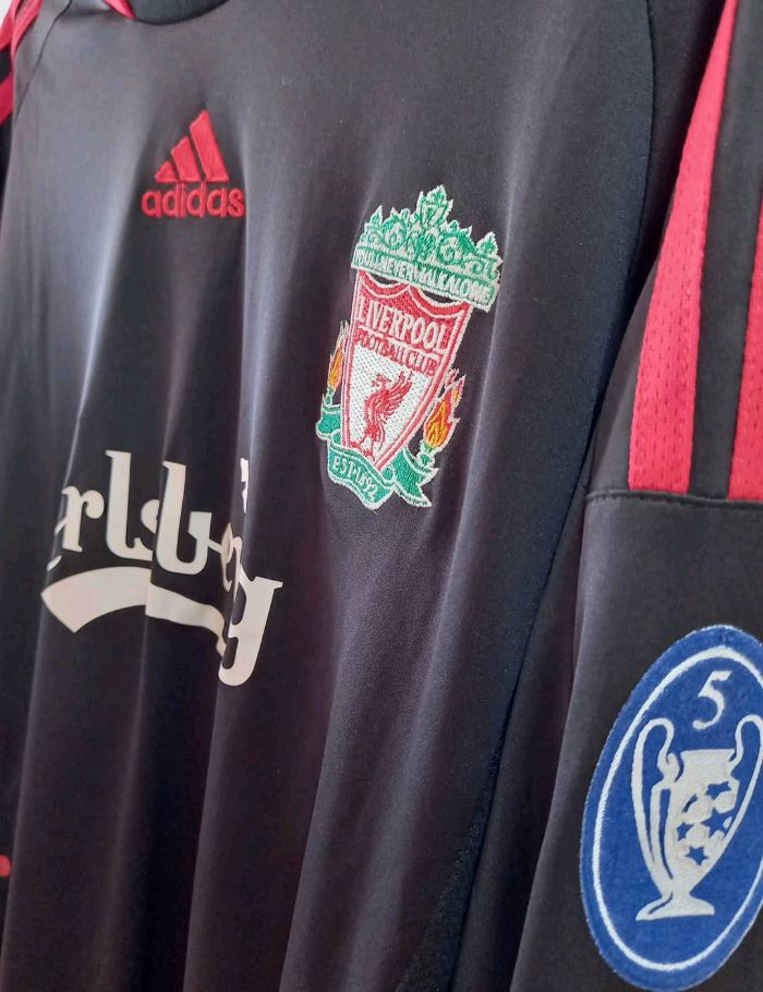 25 - Liverpool - Reina