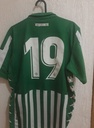 Camiseta sin nombre