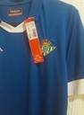 Camiseta sin nombre