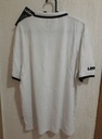Camiseta sin nombre