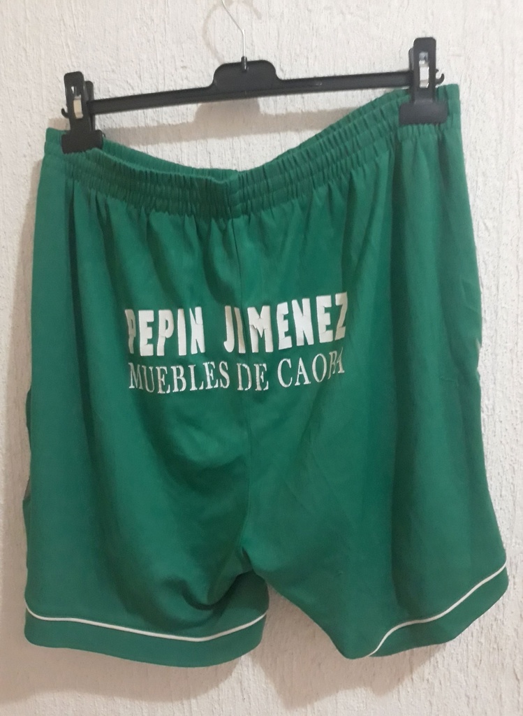 Camiseta sin nombre