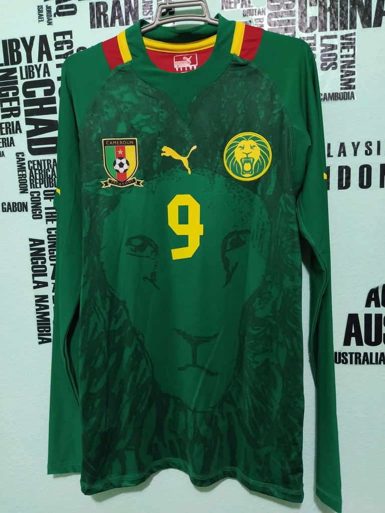 9 - Camerún - Eto'o