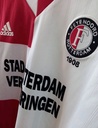 9 - Feyenoord - Cruz