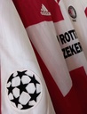 9 - Feyenoord - Cruz