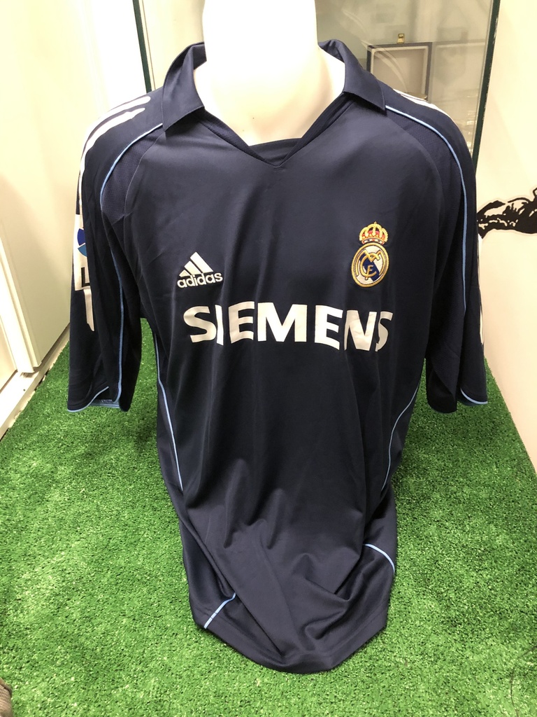 28 - Real Madrid - De La Red