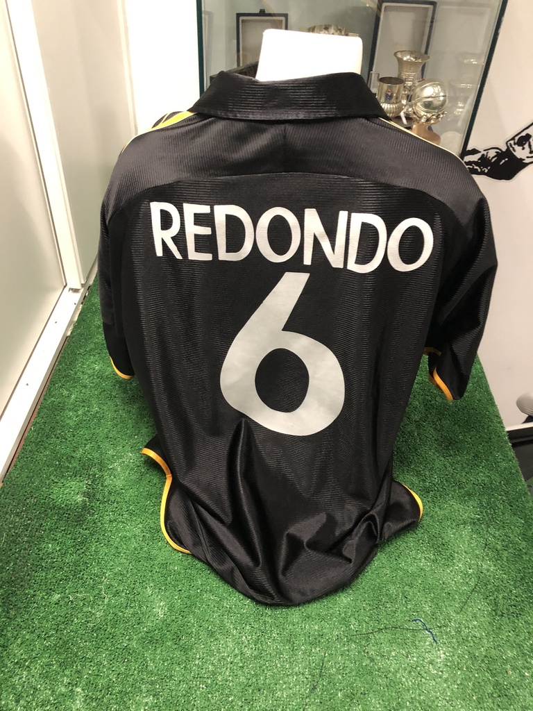 6 - Real Madrid - Redondo