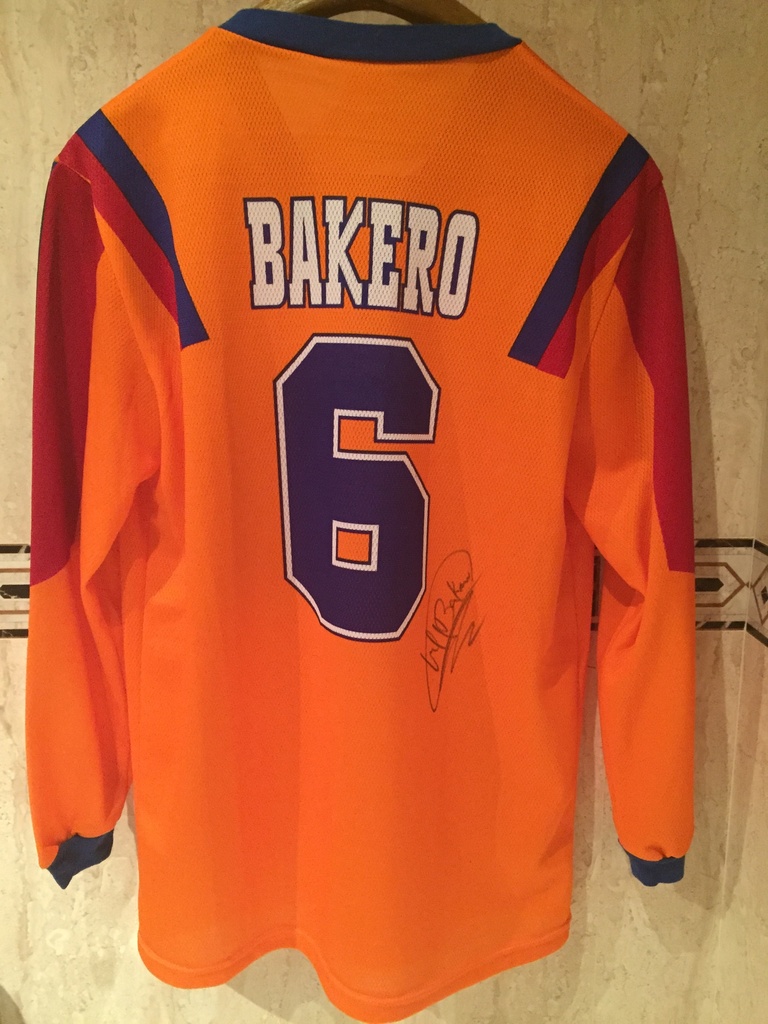 6 - FC Barcelona - Bakero