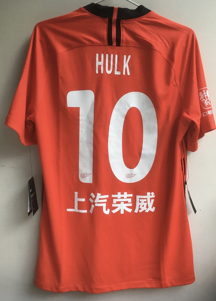 10 - Shanghai SIPG FC - Hulk