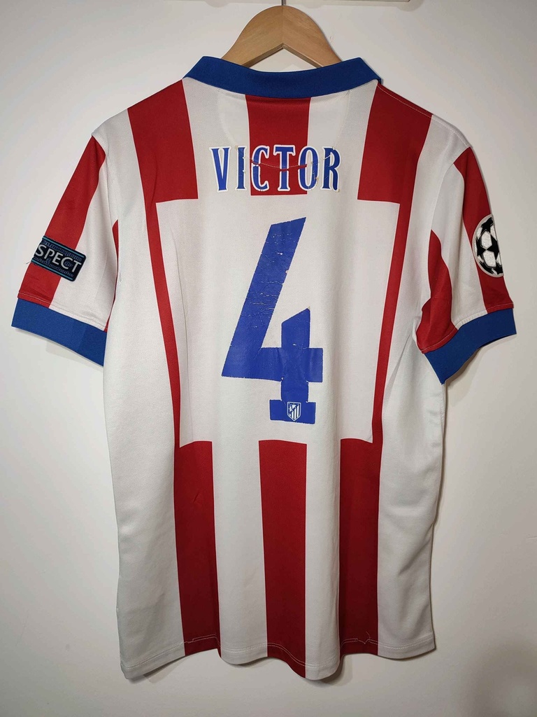 4 - Atlético de Madrid - VICTOR