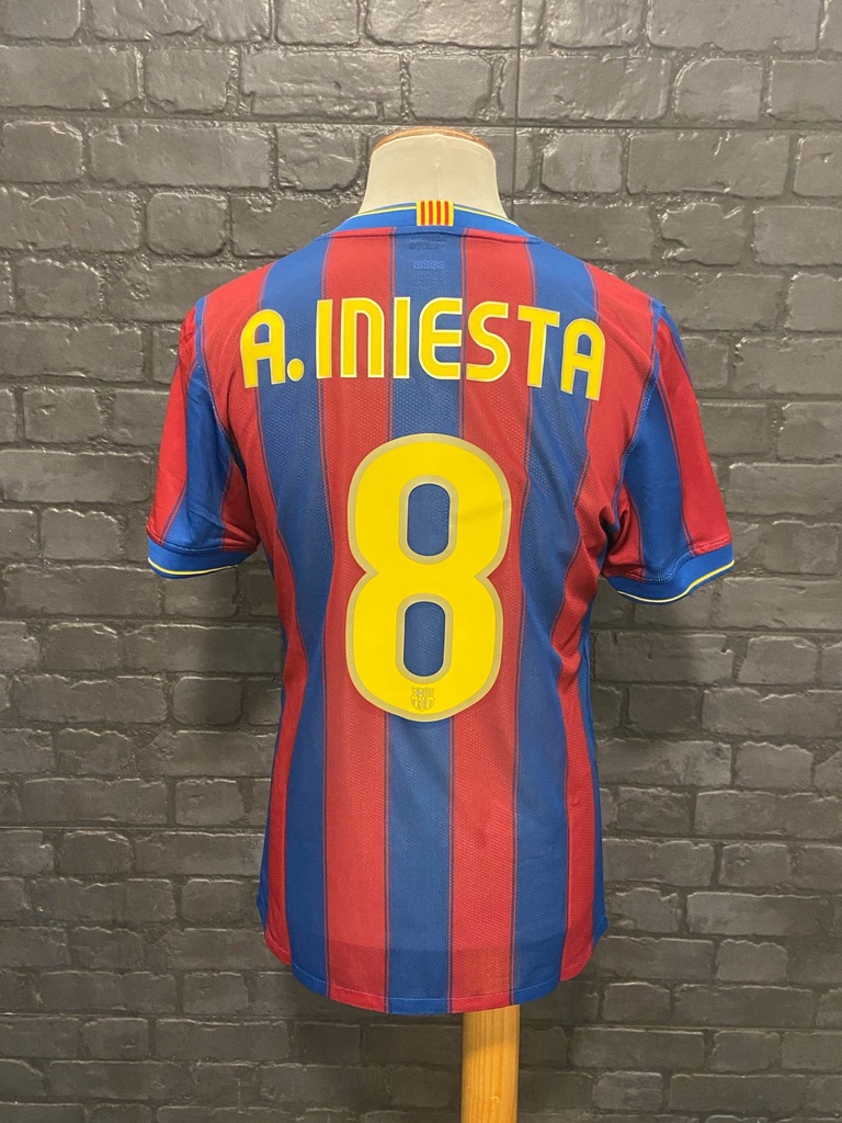 8 - FC Barcelona - A.Iniesta