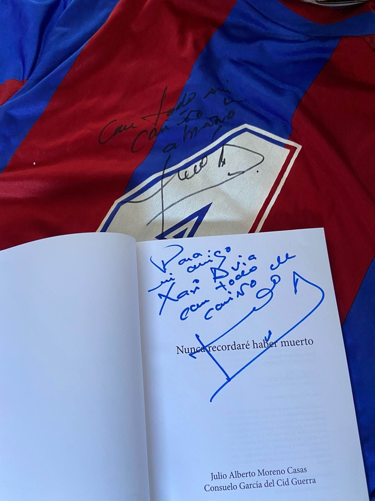 4 - FC Barcelona