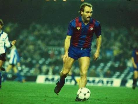 11 - FC Barcelona