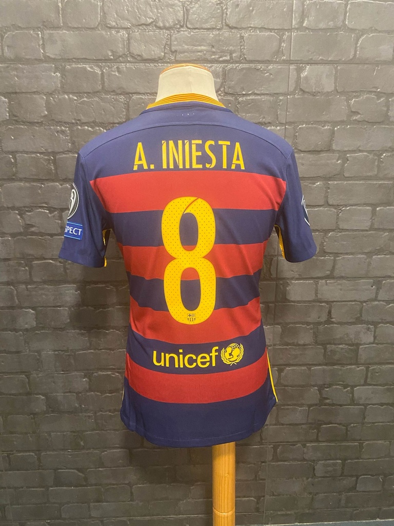 8 - FC Barcelona - A.Iniesta