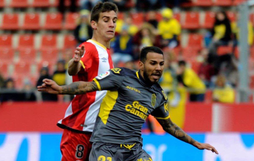 21 - Unión Deportiva Las Palmas - JONATHAN VIERA