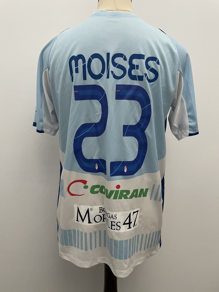 23 - Granada cf - Moisés