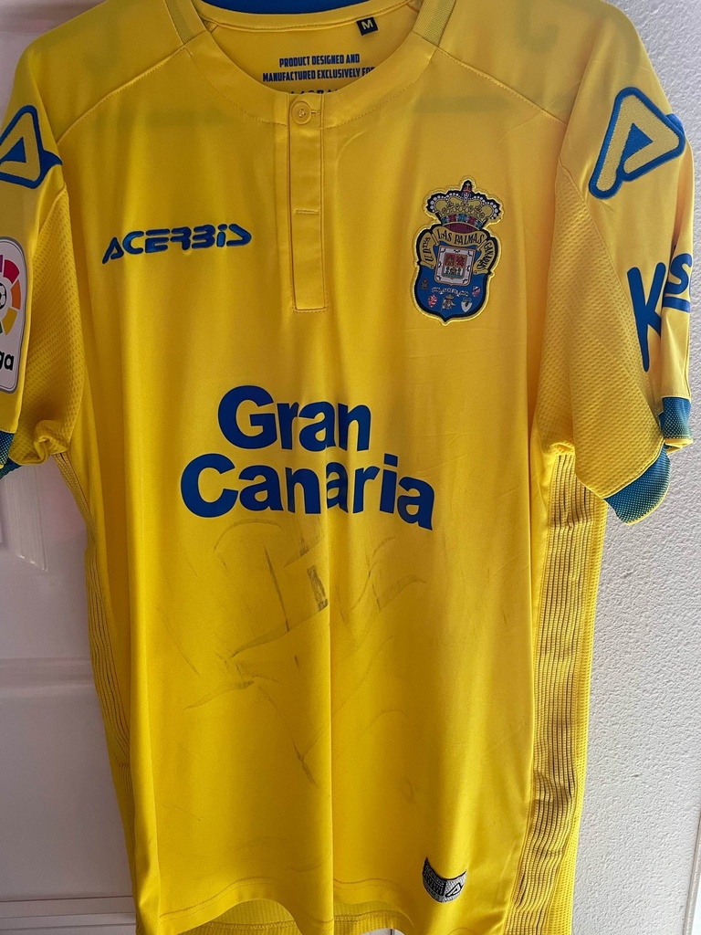 10 - Unión Deportiva Las Palmas - ARAUJO