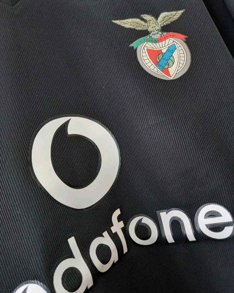 8 - Benfica - Roger