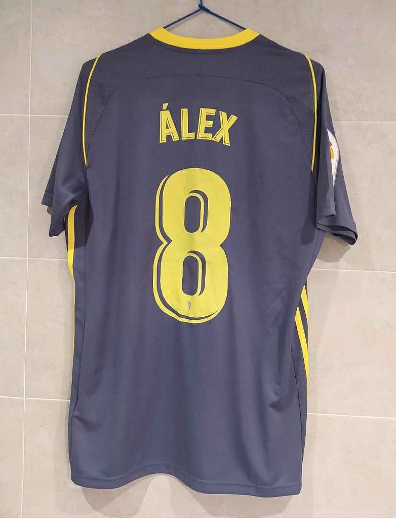8 - Cádiz CF - Álex