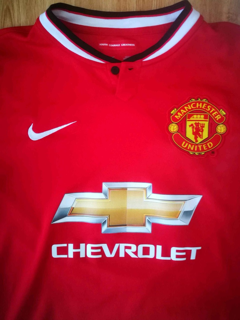 8 - Manchester United - MATA