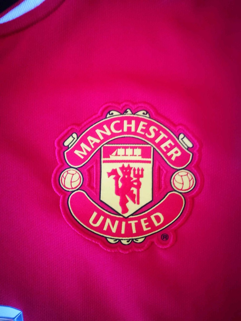 8 - Manchester United - MATA