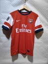 Camiseta sin nombre