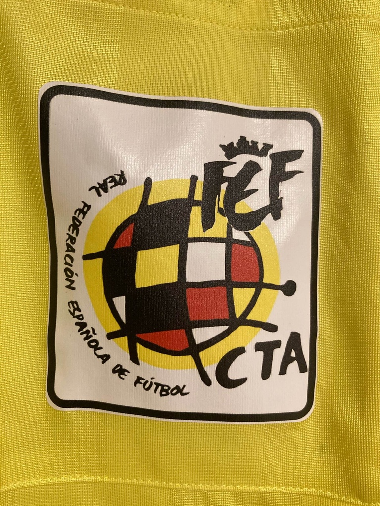 Camiseta sin nombre