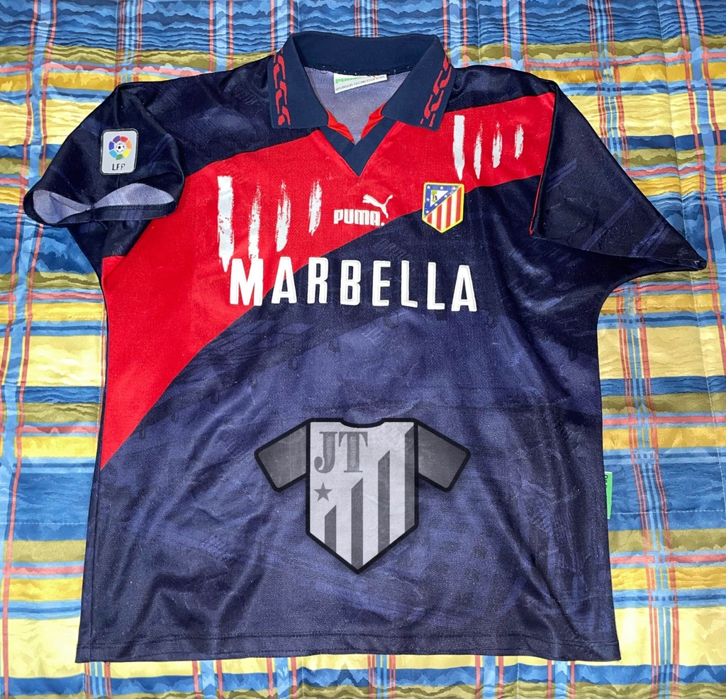 9 - Atlético de Madrid - Penev