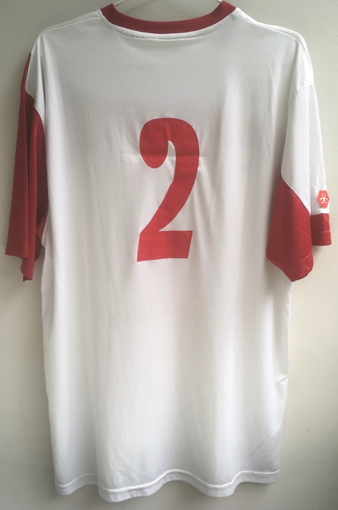 2 - Lora C.F.