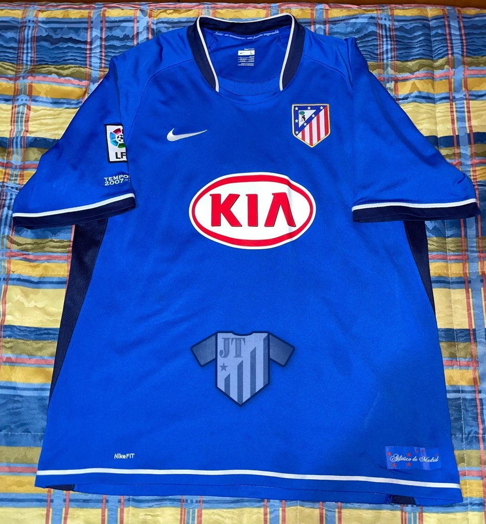 7 - Atlético de Madrid - Forlan