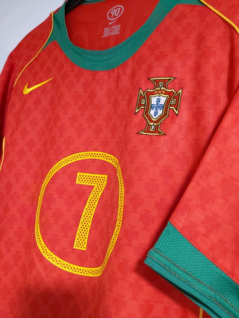 7 - Portugal - Figo