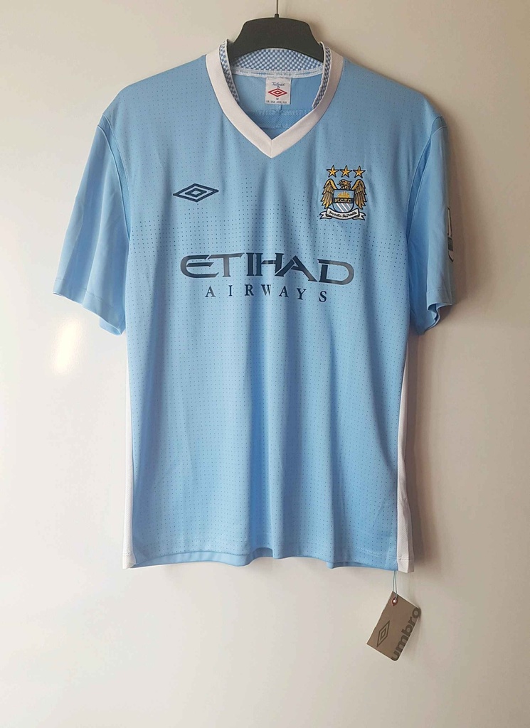 21 - Manchester City - Silva