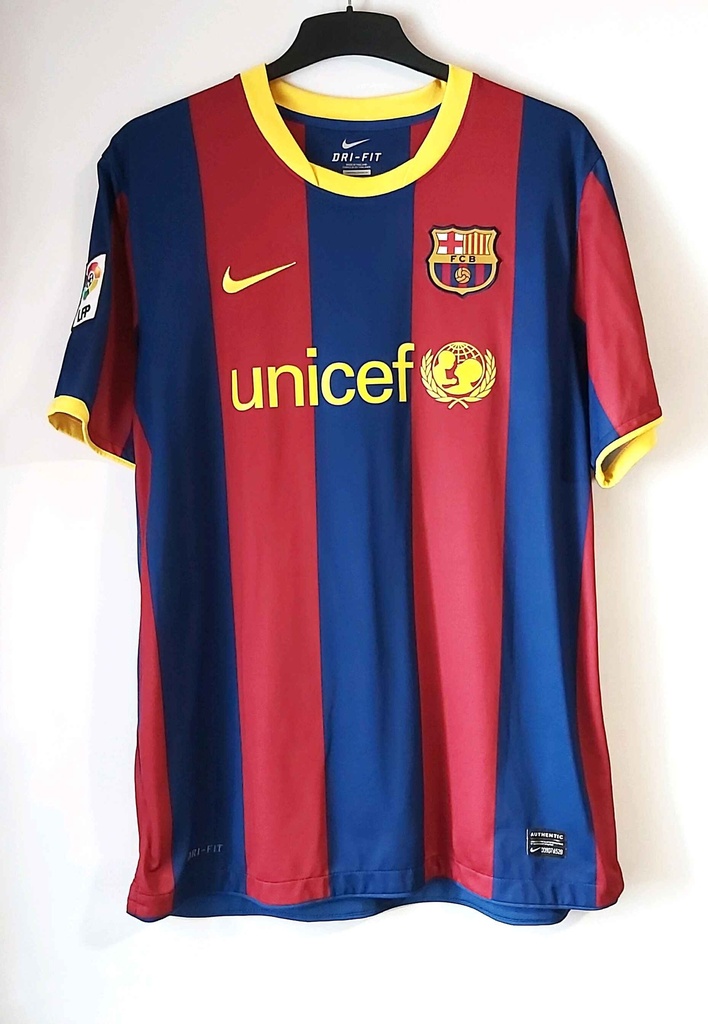 10 - Barcelona - Messi