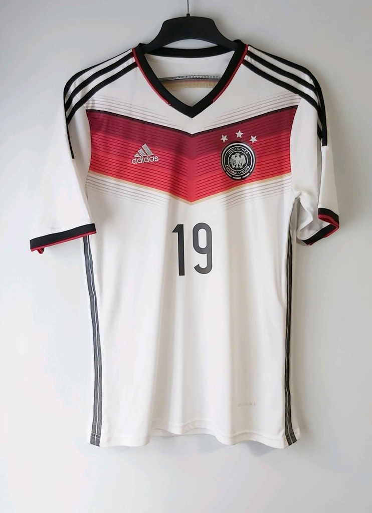 19 - Alemania - Götze