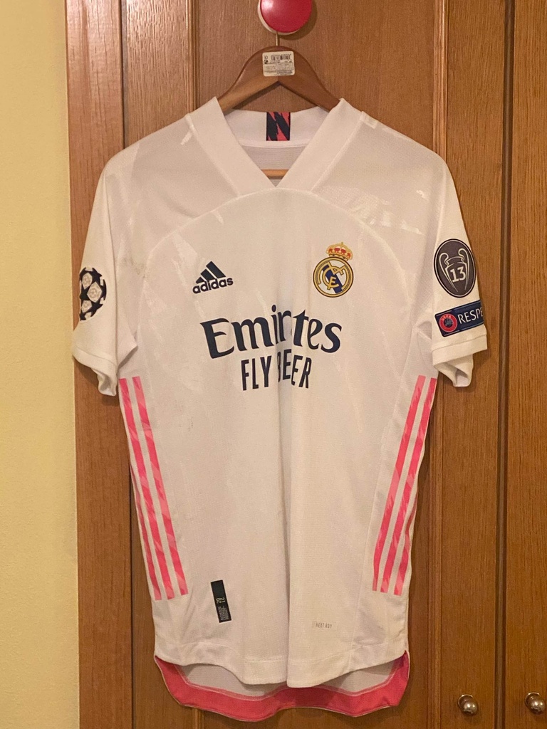 9 - Real Madrid - Benzema