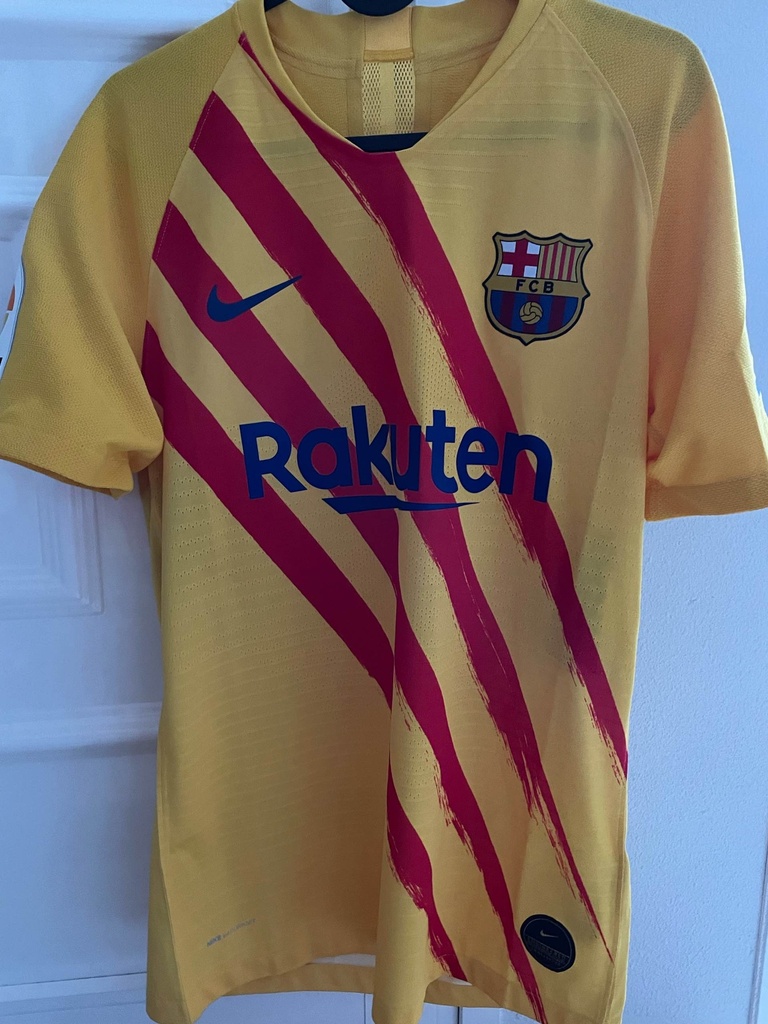 16 - Fútbol Club Barcelona - PEDRI