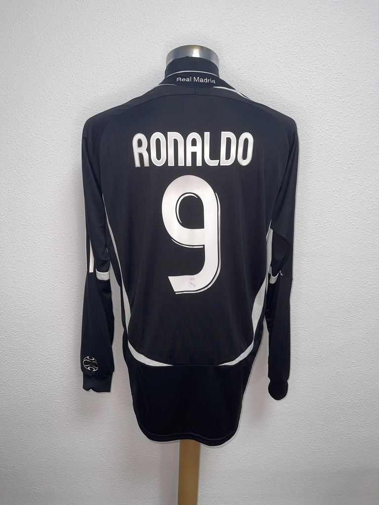 9 - Real Madrid - Ronaldo